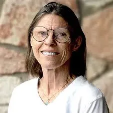 An Image of Melissa Benton